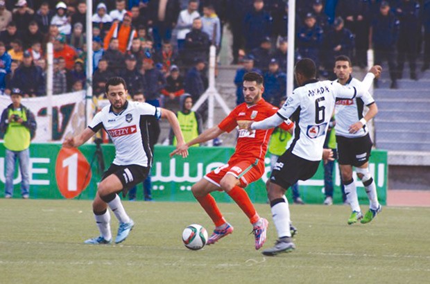 Chaouchi sauve la tête d'Ighil