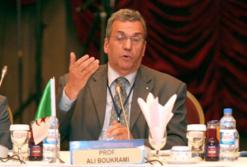 في لقاء جهوي بغليزان لمناقشة سير عملية الإحصاء الاقتصادي              بوكرامي يؤكد أهمية الإحصاء في خدمة السياسات الاقتصادية