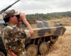 إصابة رئيس أمن دائرة بني دوالة وسائقه بجروح في كمين              أمن تيزي وزو يحبط عملية انتحارية  كان يقودها أمير سرية بني دوالة