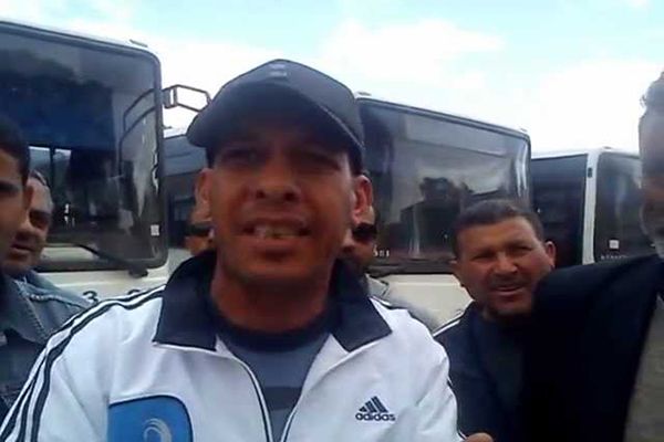 عمال مؤسسة النقل الحضري بالأغواط يصعدون احتجاجهم
