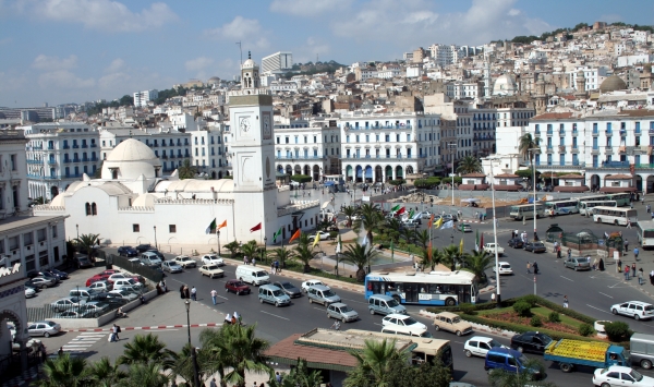 ارتفاع أسعار الوقود ينقذ الجزائر العاصمة من 