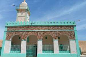 الاشتباه في وجود خطإ في اتجاه القبلة بمساجد في برج بوعريريج