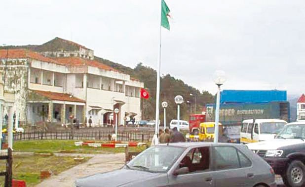 Les conducteurs tunisiens et algériens se mobilisent pour sa suppression