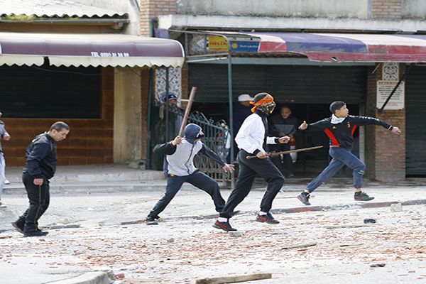 اشتباكات عنيفة بين مرحلين جدد وسكان محليين بالبليدة