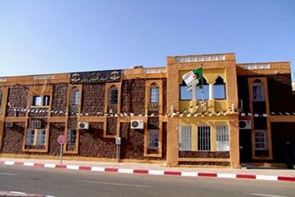 346 تاجر أمام العدالة بإيليزي لمخالفتهم القانون