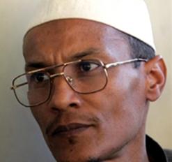 فيما نفى له وكيل الجمهورية تلقيه أية معلومة حول القضية              بلحاج لـ”الفجر”: “درك الثنية وعدني بالكشف عن مصير ابني غدا الثلاثاء”