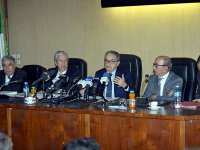 Le ministre annonce l'installation d'une commission