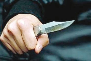 Deux attaques à l'arme blanche en une journée