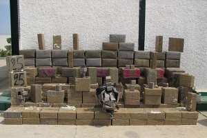 أمن الوادي يحجز أزيد من طن و300 كلغ من المخدرات