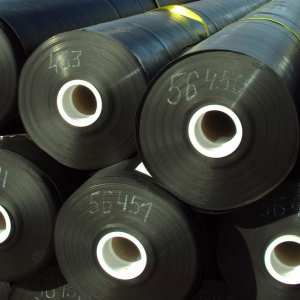 Mechri le 01 usine en Algérie Fabrique et commercialise PEHD GEOMEMBRANE LISSE ET STRUCTUREChères