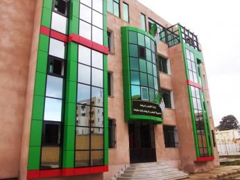 الاتحاد الوطني لمقاولي البناء والعمران يشكو مديرية الشباب والرياضة لدى والي غليزان