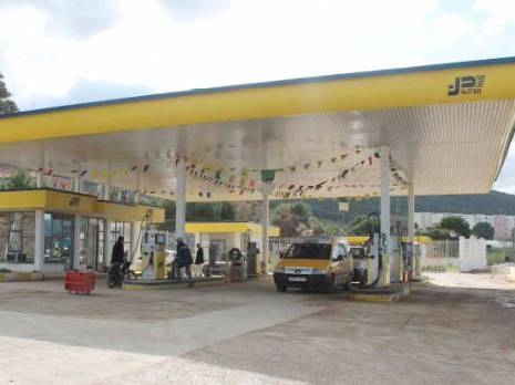 L'Est menacé par un embargo sur le carburant