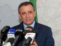 Bouchouareb souligne les défis de l'Algérie pour renouer avec l'activité industrielle