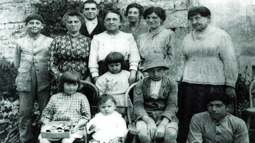 Entre le roman et l'oubli, Lalla Yamina Tidjania gît