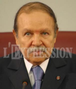 Bouteflika dissout le DRS