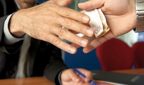 فضيحة جديدة تهز قطاع الضرائب بسكيكدة