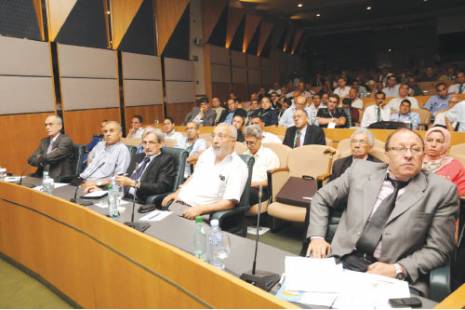 Les experts sont encore là