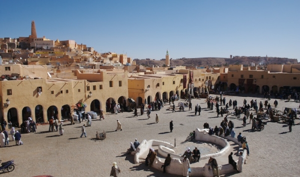 الساحات والشوارع ببلديات غرداية تحت المراقبة