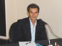 Décès du journaliste Ahmed Meziani