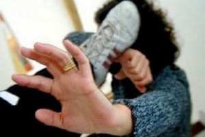 تلميذ يعتدي بالضرب على أستاذته بثانوية في غليزان