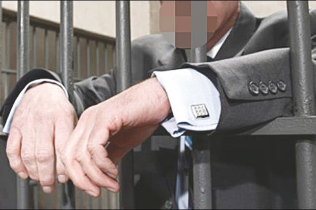 À 70 ans, il se retrouve derrière les barreaux