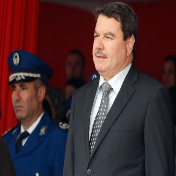 Hamel remet des clés au profit des cadres, agents et retraités de la sûreté nationale