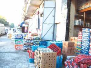 Les marchands ne cèdent pas aux chants de l'Exécutif