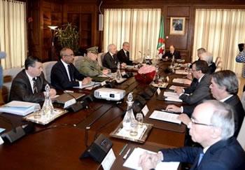 Bouteflika dégage les priorités