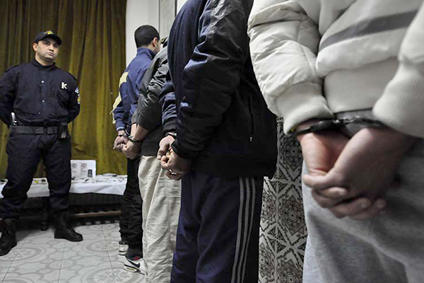 أمن العاصمة يطيح بعصابة القنب الهندي