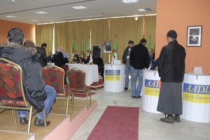 بتيبازة/ توزيع قرارات التخصيص المسبقة على المستفيدين من 