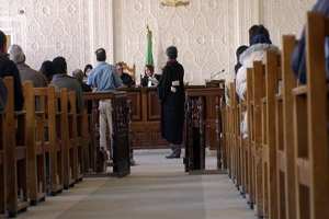 كهل يسحب المنحة الشهرية لوالدته المتوفاة منذ 8 سنوات بالأغواط