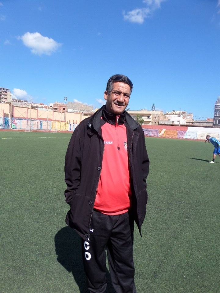 المدرب عيسى كينان العضو المؤسس لرائد وهران