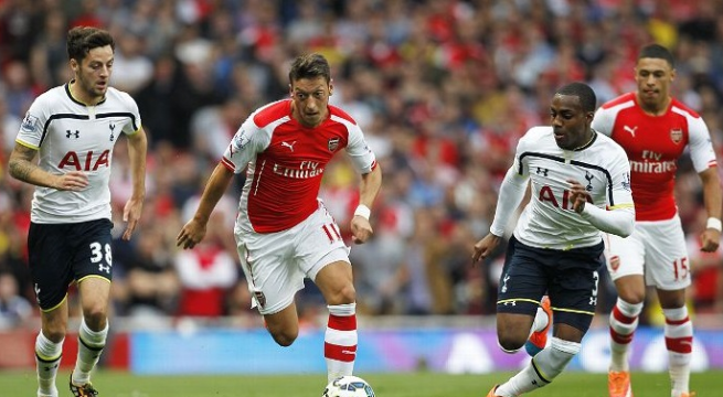 ليستر يواجه واتفورد لتعزيز صدارة البرميرليغ وقمة بين توتنهام وأرسنال