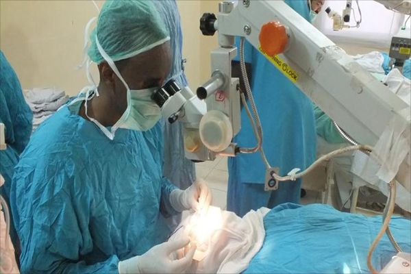 عمليات جراحية بالمجان لمرضى 