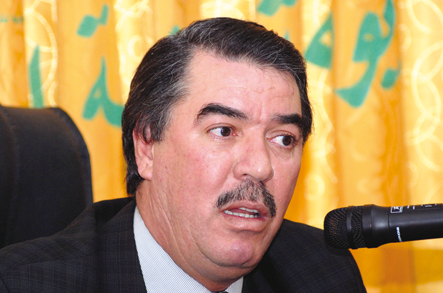 Hadjar appelle au dialogue et à cesser l'activité partisane