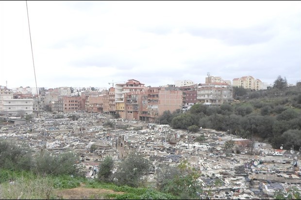 Les occupants de Qariat Echouk et la ferme Casenave interpellent Zoukh