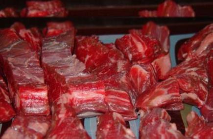 مصالح البيطرة بعنابة تحجز 3 أطنان من اللحوم الفاسدة