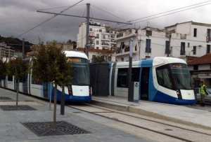 مفاجأة جميلة من مؤسسة  ميترو وترامواي الجزائر  للنساء الجزائريات في عيدهن العالمي