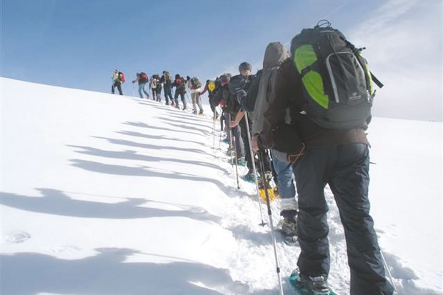 Vingt-quatre touristes pris au piège à Tikjda