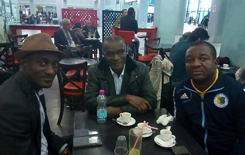 الايفواريون يحلون بوهران في وفدين