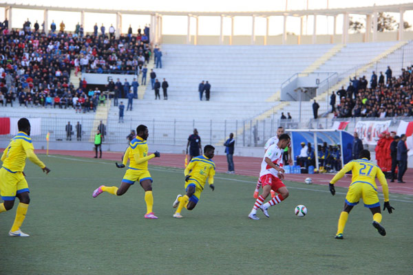 م.وهران تفوز على غانوا الافواري بثنائية بن يحيى