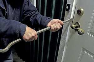 تفكيك  أخطر  عصابة سرقة في تيبازة