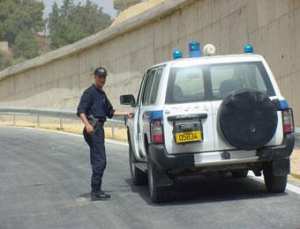 شرطي بأمن دائرة حسين داي ينجو من موت محقّق في الشلف