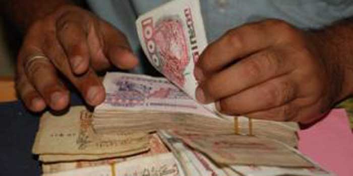 Algérie - L'emprunt obligataire a tué l'offre de 