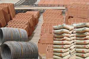 غلاء المواد الأولية يعيق برنامج البناء الريفي والهش بالوادي