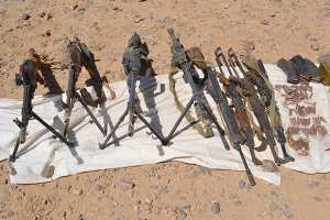 كشف مخبأ أسلحة بالوادي