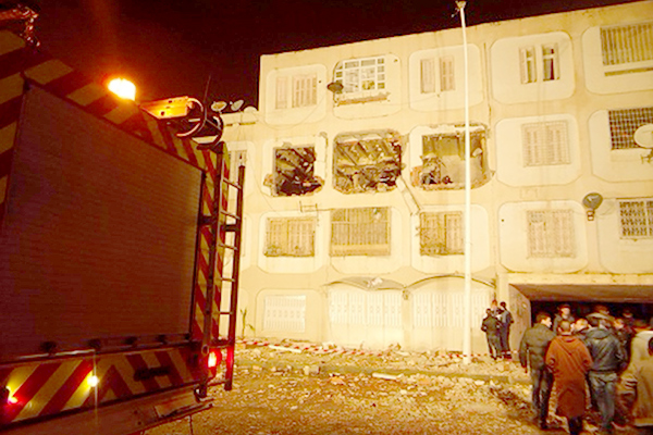 انفجار للغاز ينسف شقتين ويخلّف تسعة جرحى بباتنة