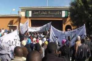 احتجاجات كبيرة أمام مقر ولاية تمنراست