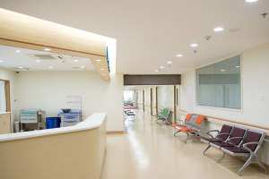 مستشفى 240 سرير يدخل الخدمة قريبا بالأغواط