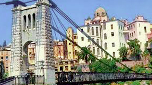 Des chantiers et une renaissance